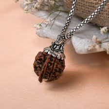 Rudraksh Pendant with Chain